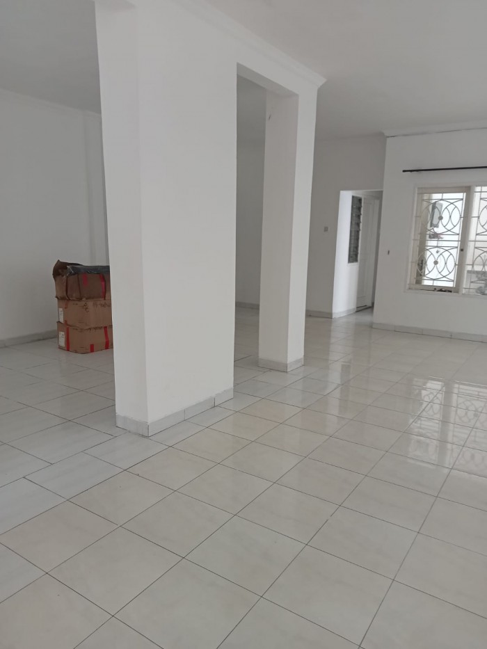 Rumah Disewakan Semi Furnished di Cluster Pasadena Deltamas Cikarang 